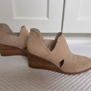 Toms Wedge Booties